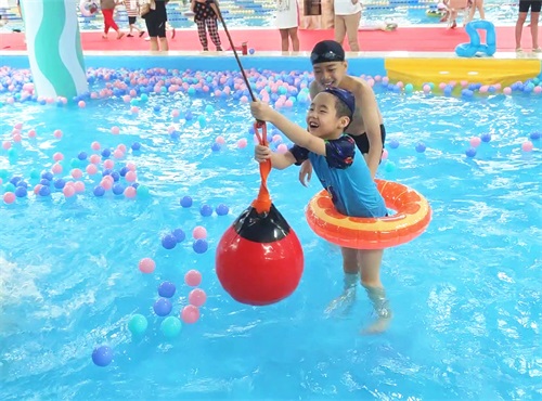 水上乐园设备的使用期限与保养问题